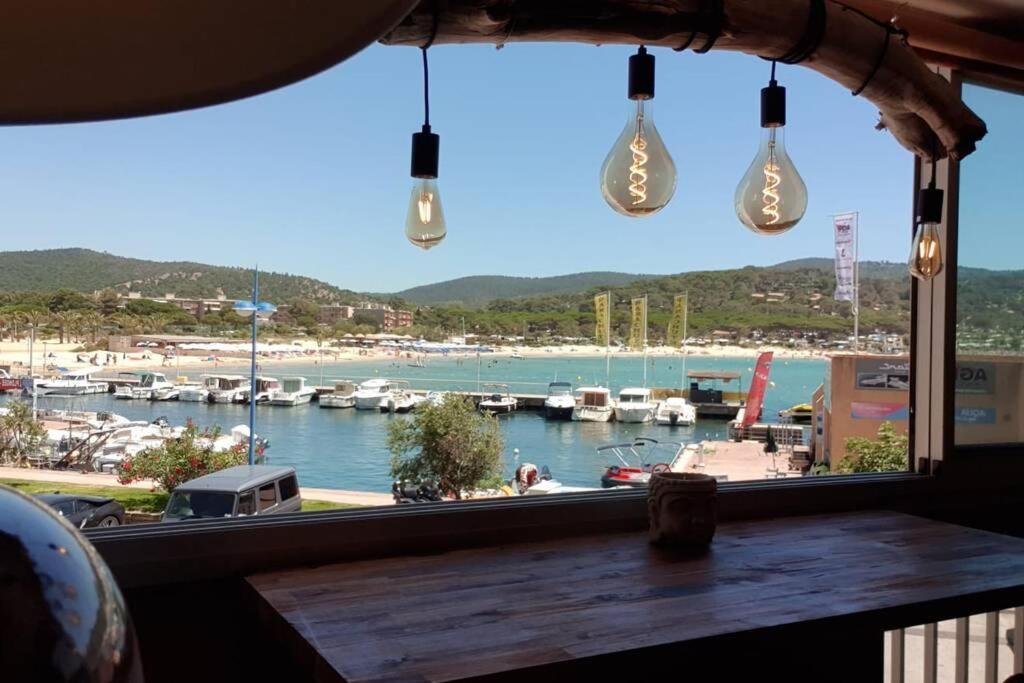 Face Mer Entre Plage Et Marina Bormes-les-Mimosas Kültér fotó