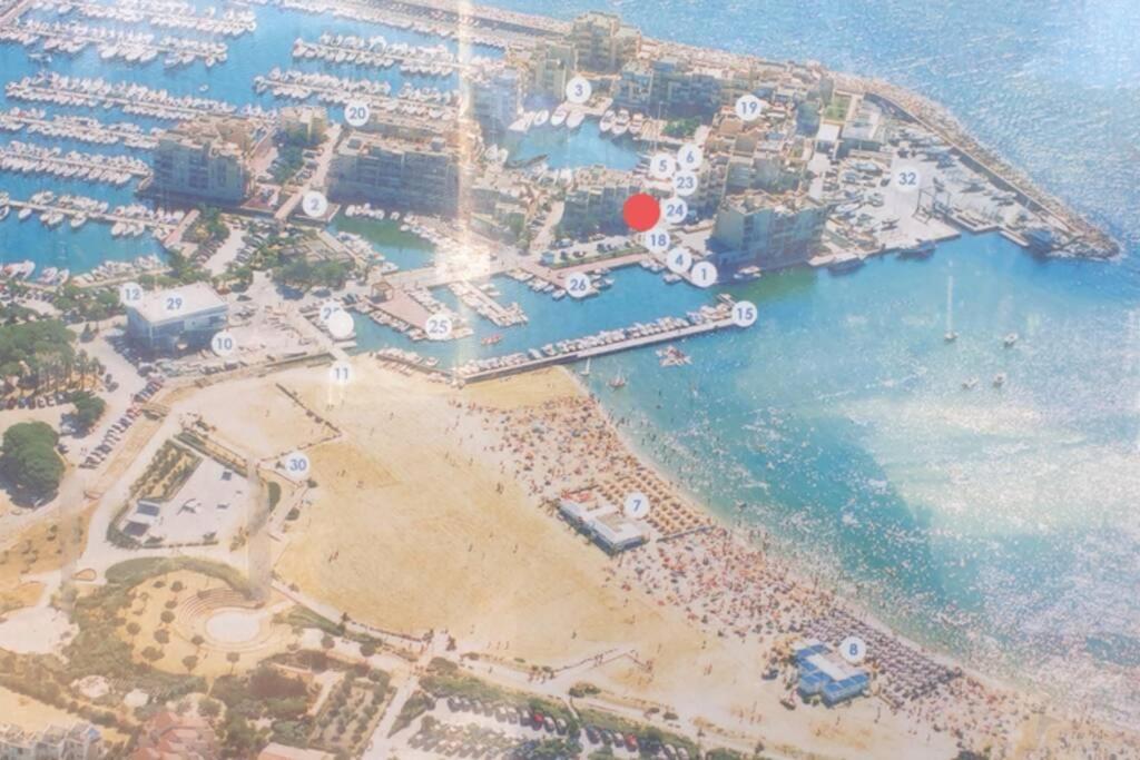 Face Mer Entre Plage Et Marina Bormes-les-Mimosas Kültér fotó