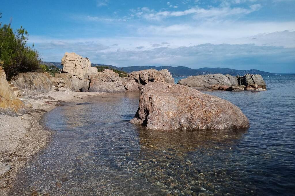 Face Mer Entre Plage Et Marina Bormes-les-Mimosas Kültér fotó