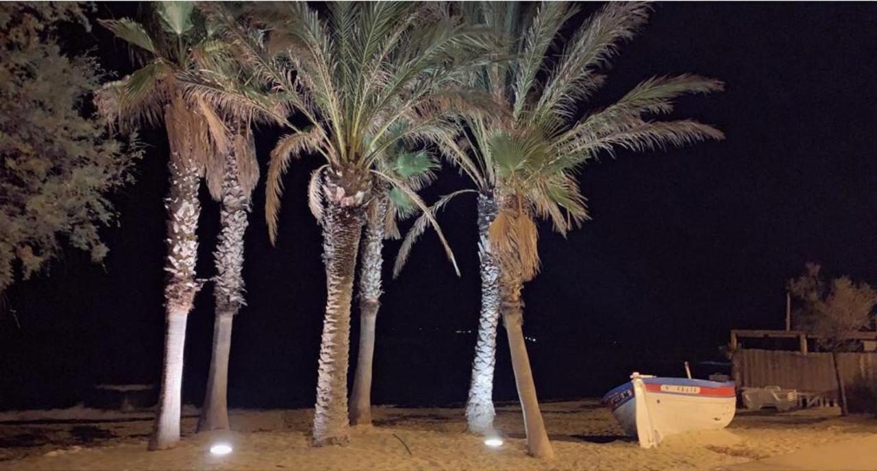 Face Mer Entre Plage Et Marina Bormes-les-Mimosas Kültér fotó